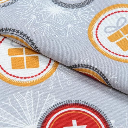 Ткани для скрапбукинга - Новогодняя ткань лонета Игрушки фон серый